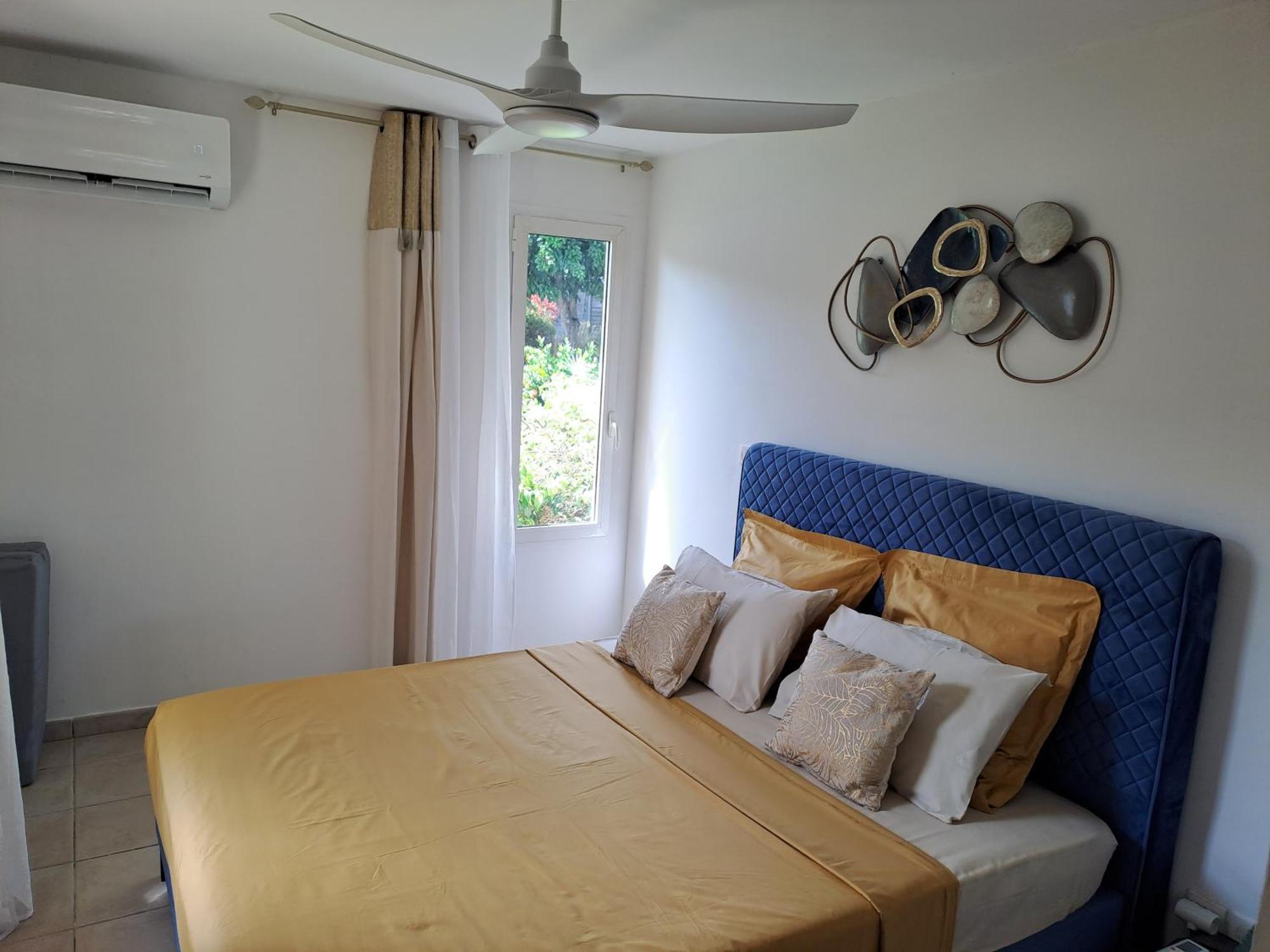 Rdc Appartement En Bord De Mer Au Son Des Vagues Le Moule Eksteriør billede